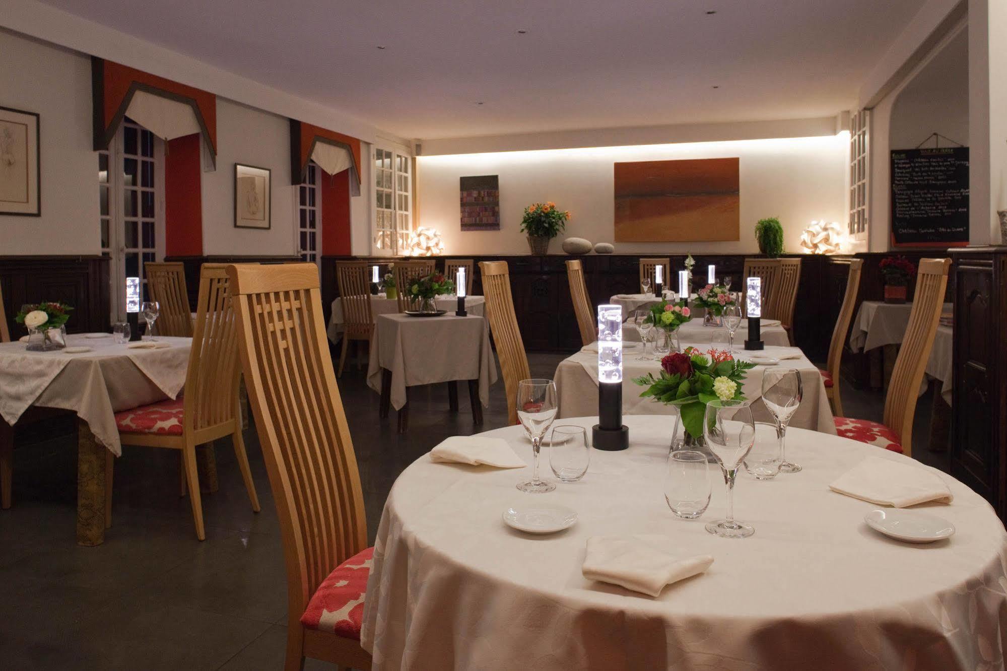 Hotel De France - Restaurant L'Insolite Douarnenez Kültér fotó