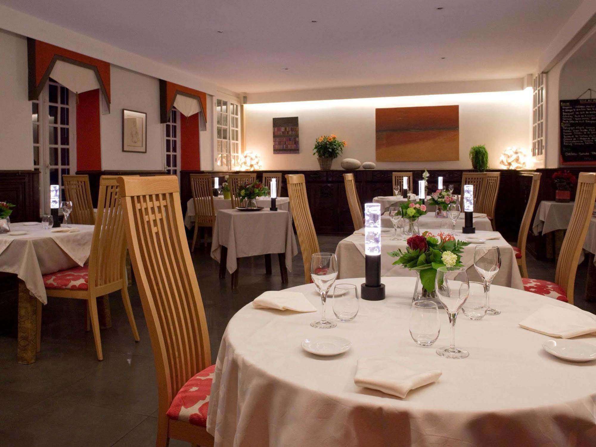 Hotel De France - Restaurant L'Insolite Douarnenez Kültér fotó